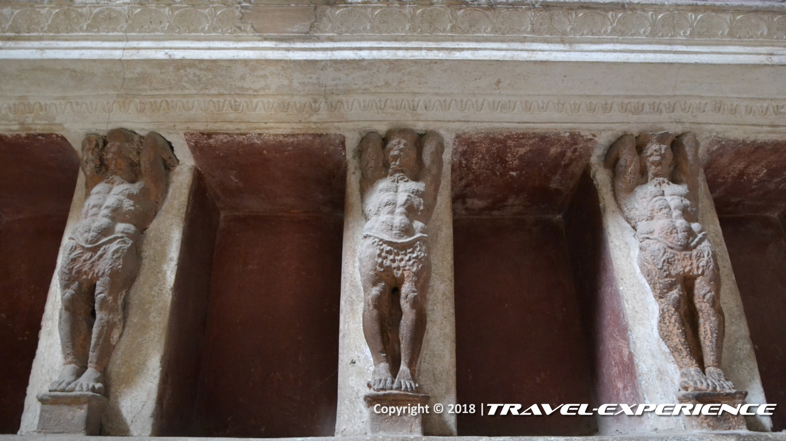 foto colonnato di Pompei