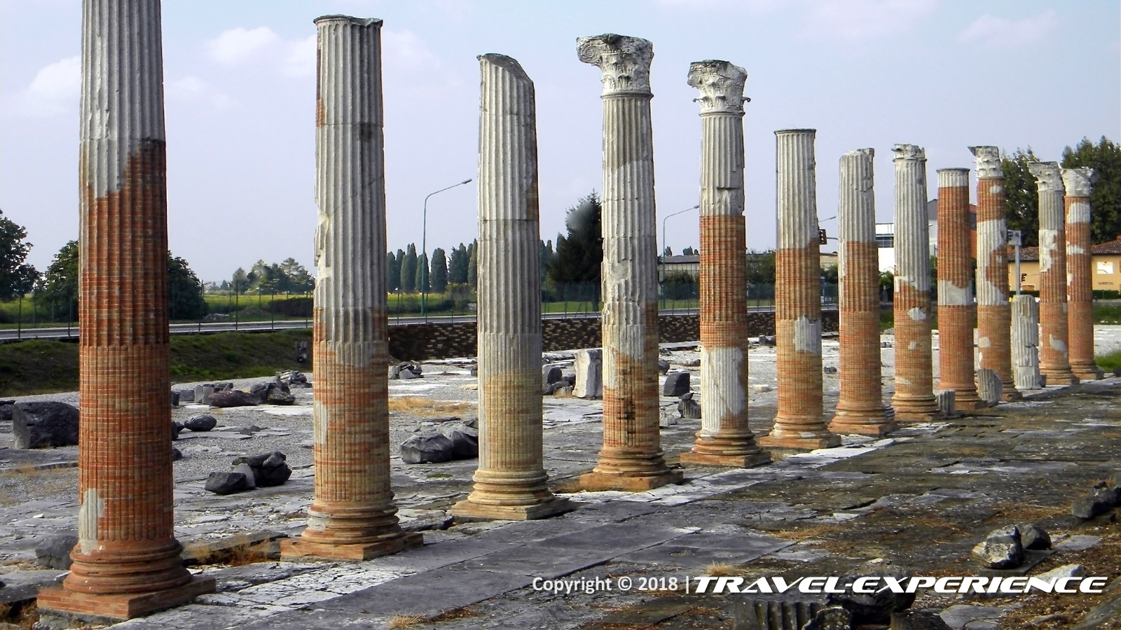 foto colonne area archeologica di Aquileia