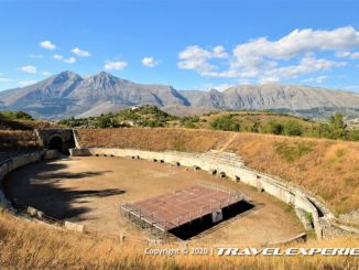 Anfiteatro di Alba Fucens