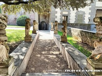 Castello Albani a Urgnano: i vizi umani rappresentati nel giardino pensile della rocca