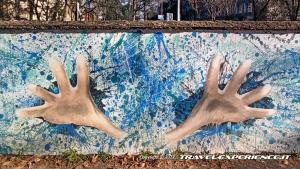 Legnano, lungo Olona, Murale dipinto dai giovani artisti dell'Istituto superiore Carlo dell'Acqua